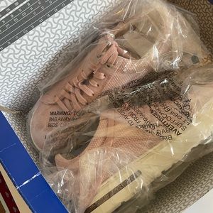 SALE!!!! Birkenstock Sneakers